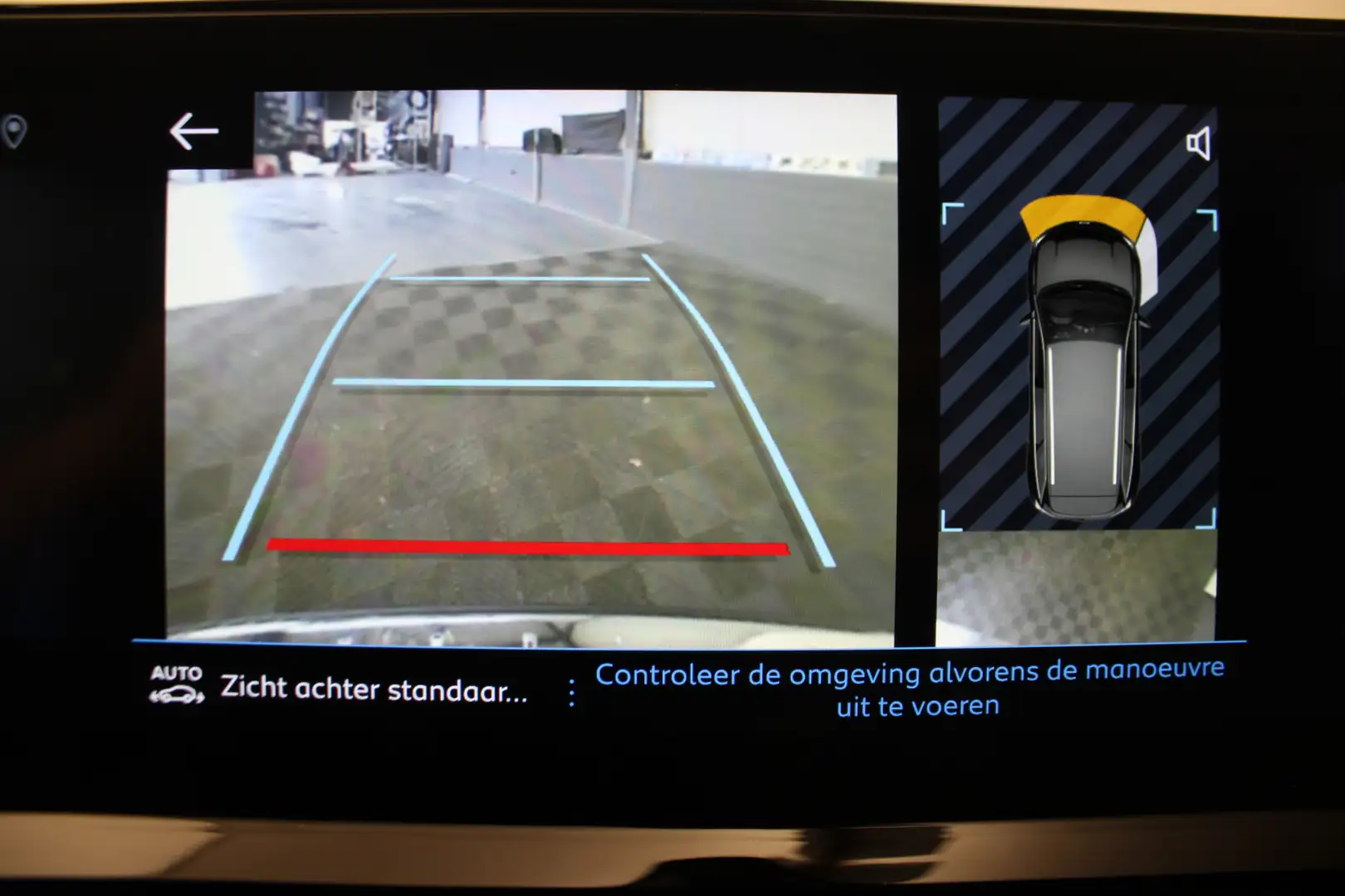 Peugeot 5008 1.2 PureTech Allure |Stoelverwarming|Navi| Grau - 2