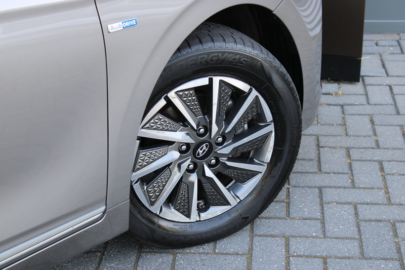 Hyundai IONIQ Comfort EV 38 kWh SOH 100% | | Achteruitrijcamera — photo 7