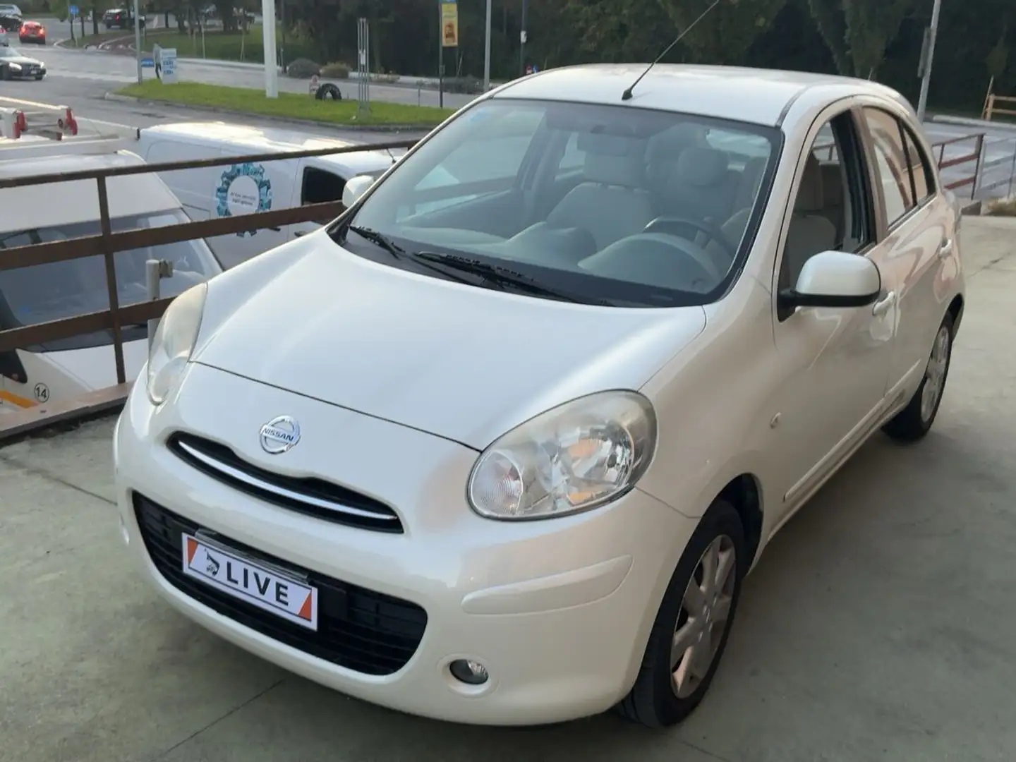 Nissan Micra Micra 1.2 12V DIG-S 98CV 5 porte Tekna Blanco - 1