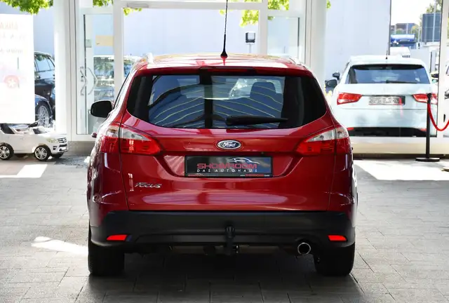 Ford Focus view 5