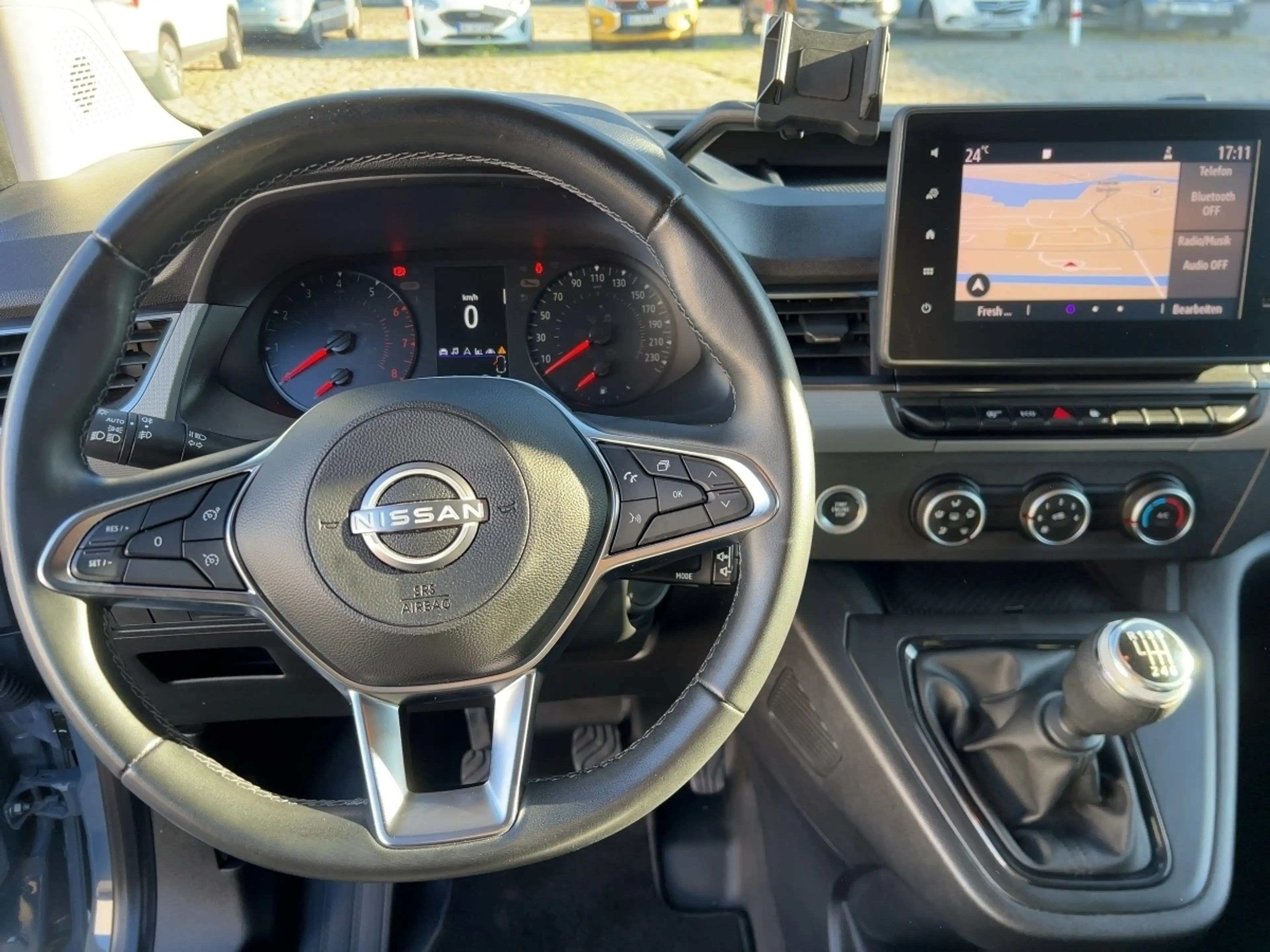 Nissan Townstar 2,2t DIG-T 130 L1 2,2t N-Connecta AHK PDC — photo 12
