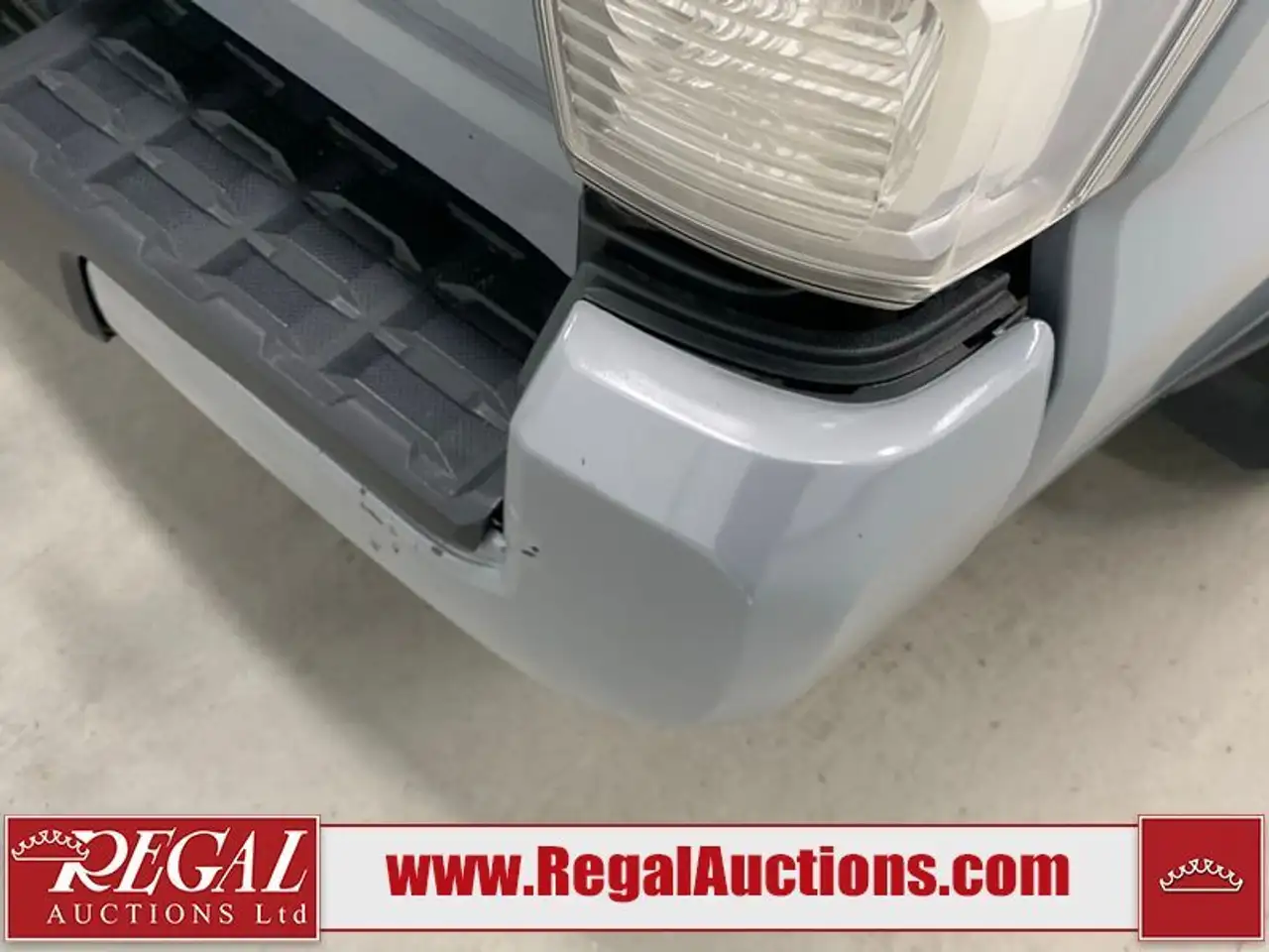 Toyota Tacoma снимка Toyota Tacoma