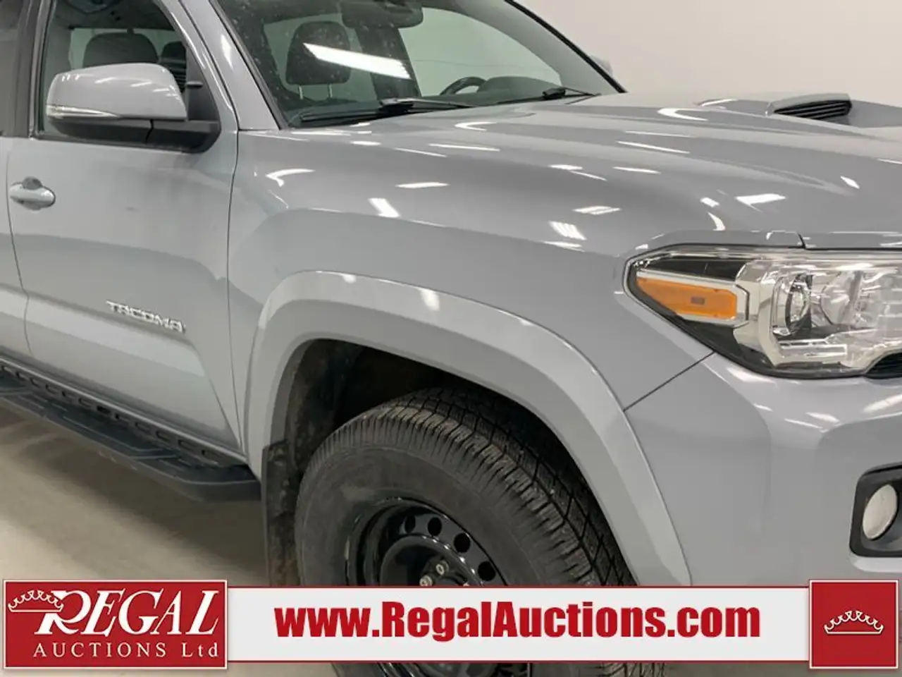 Toyota Tacoma снимка Toyota Tacoma