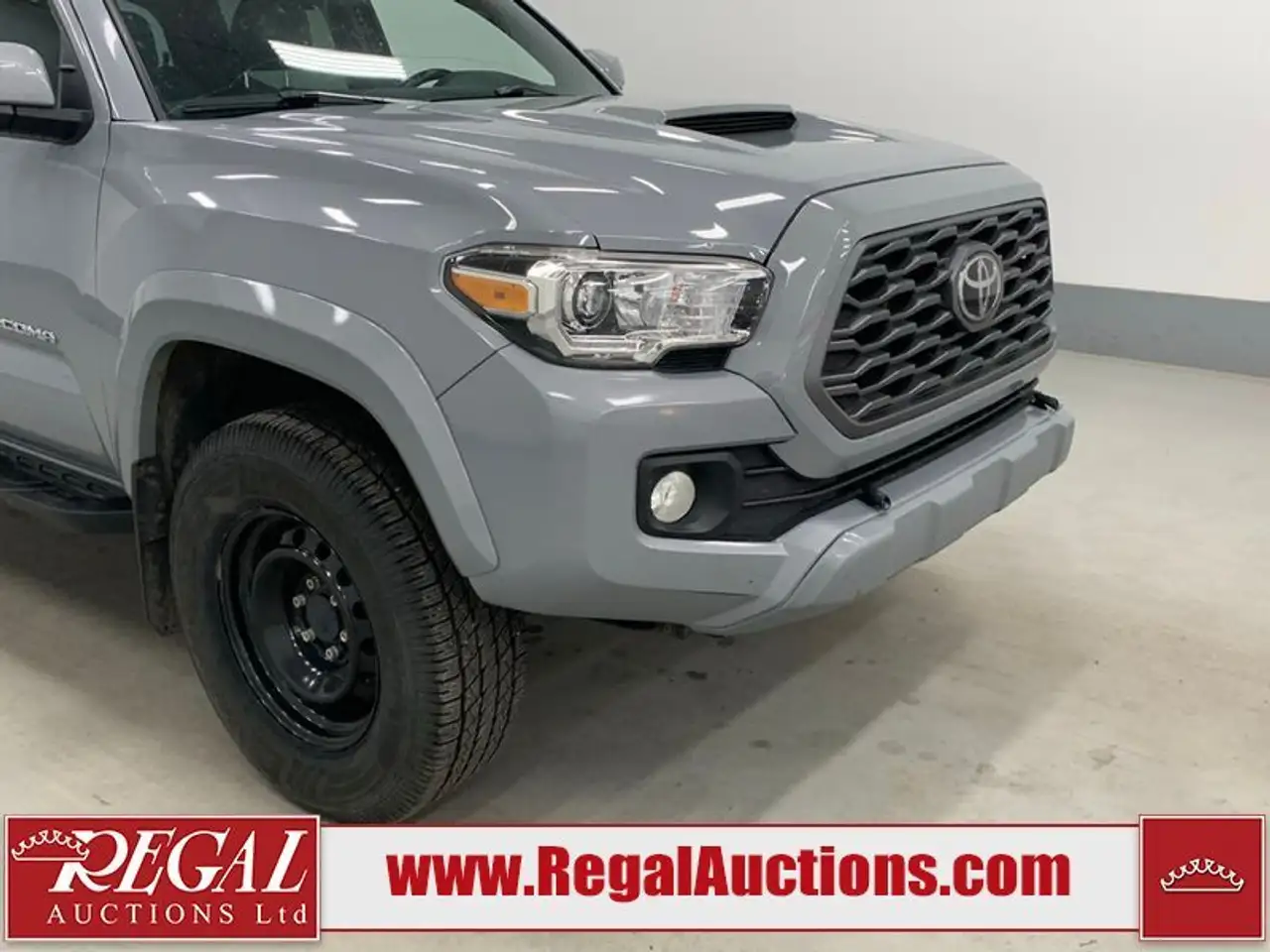 Toyota Tacoma снимка Toyota Tacoma