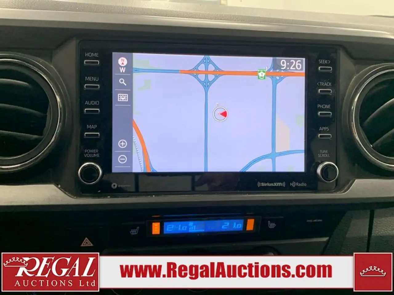 Toyota Tacoma снимка Toyota Tacoma