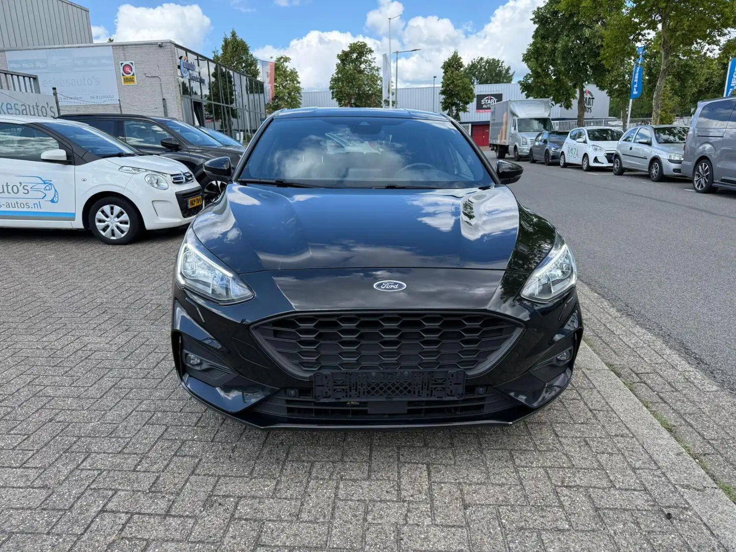 Ford Focus 1.5 EcoBoost ST Line X Business, Navi, 180PK Nero - 2