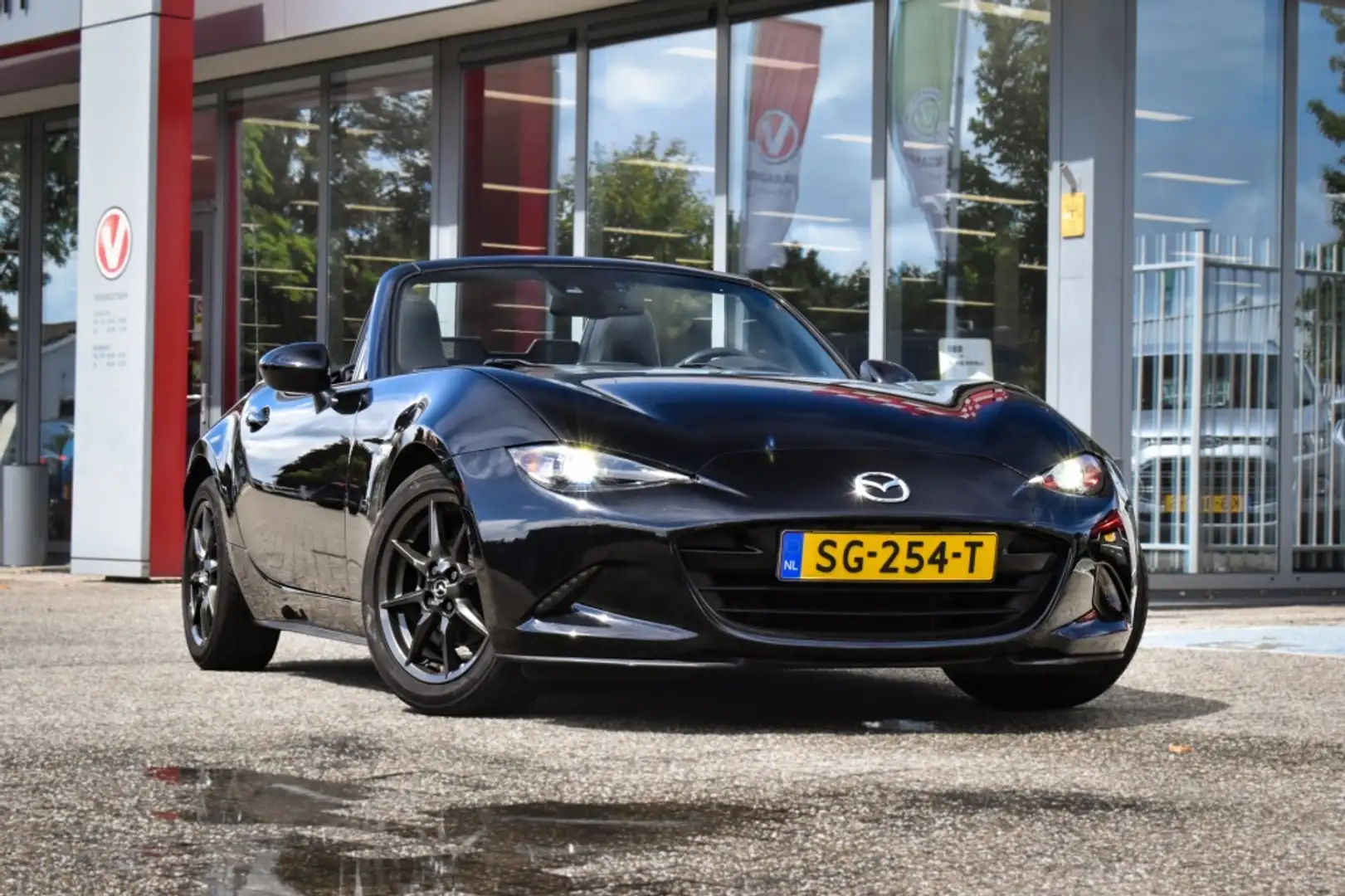 Mazda MX-5 1.5 SkyActiv GT-M | Bose | Navi Noir - 2