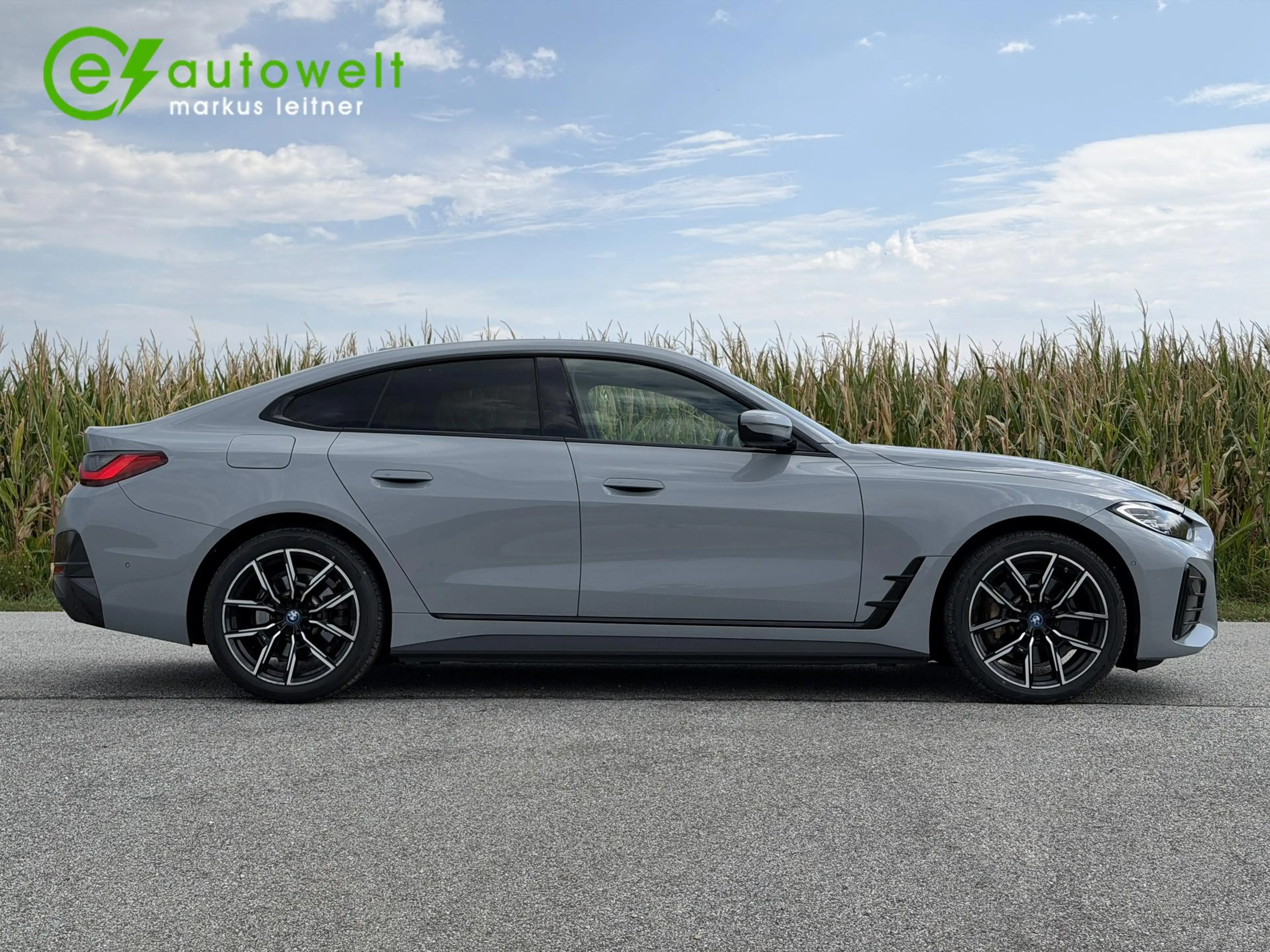 BMW i4 eDrive35 M Sport DA Prof HeadUp AHK Wireless Ch. — photo 3