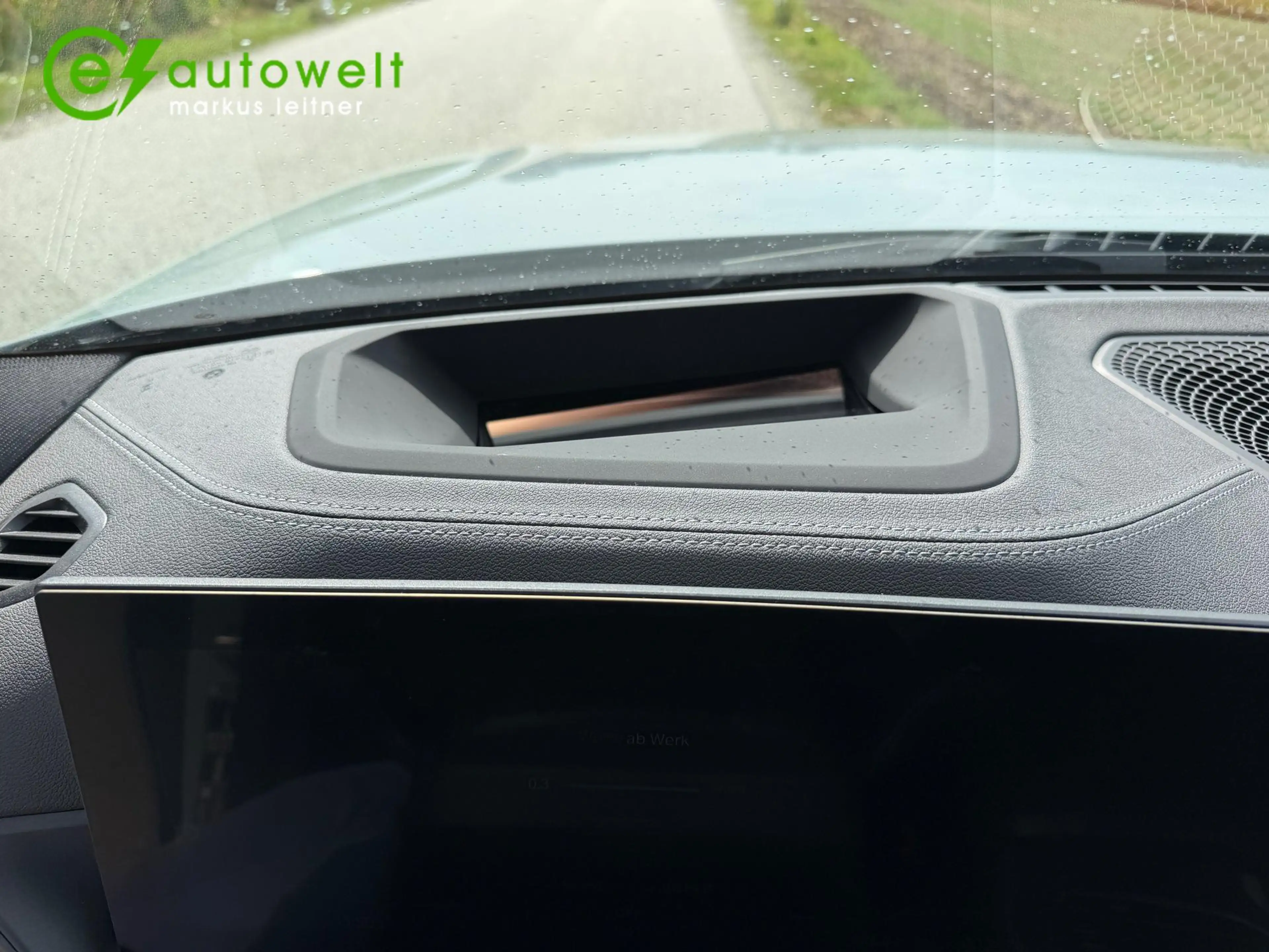 BMW i4 eDrive35 M Sport DA Prof HeadUp AHK Wireless Ch. — photo 15