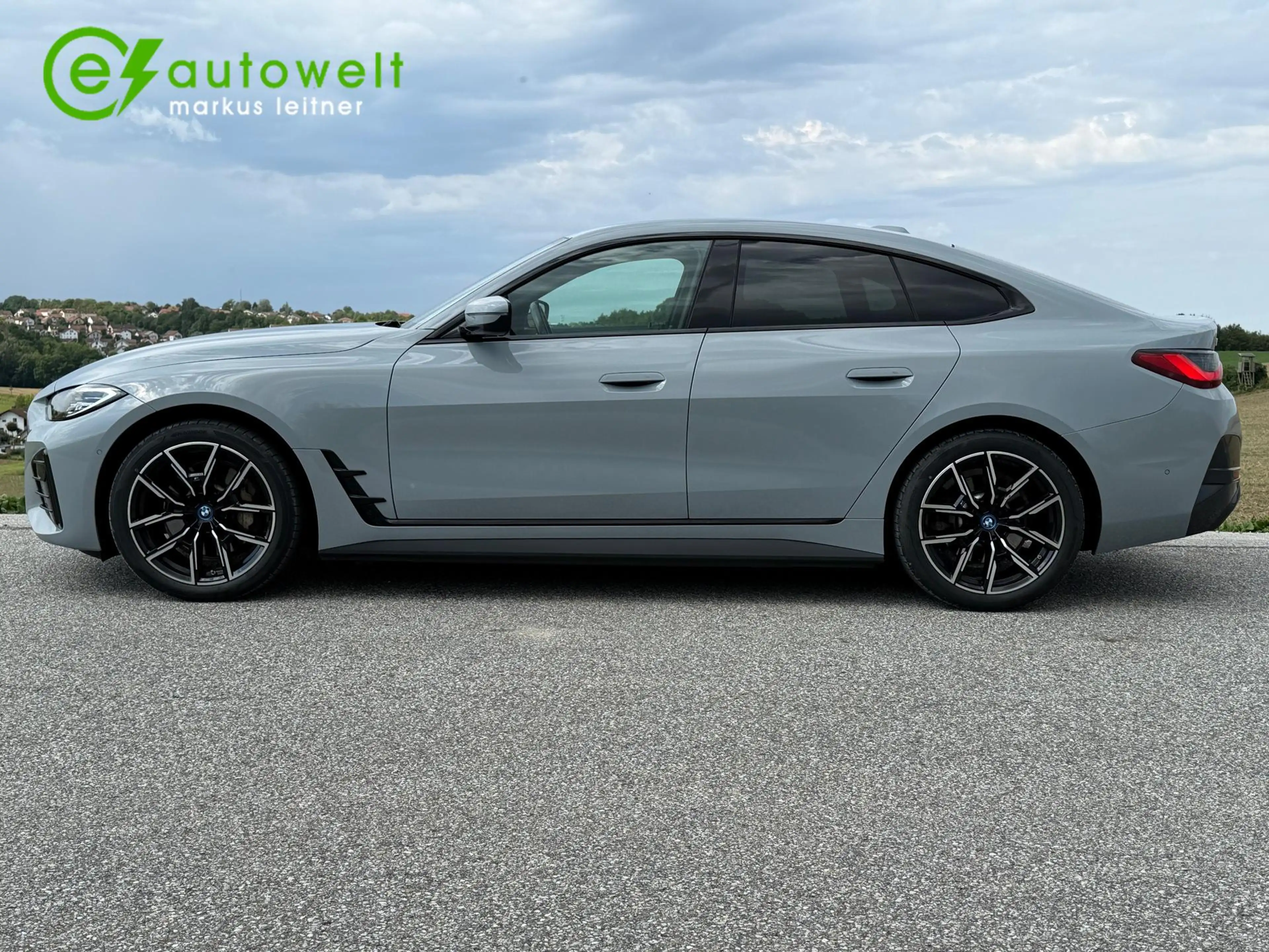 BMW i4 eDrive35 M Sport DA Prof HeadUp AHK Wireless Ch. — photo 7
