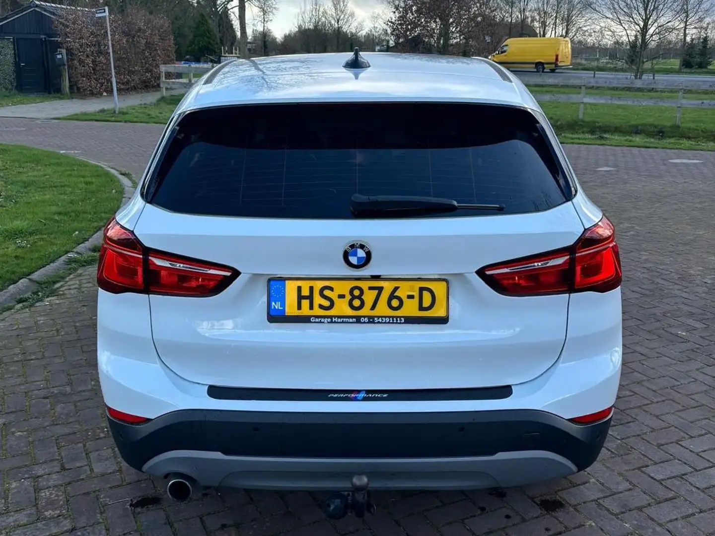 BMW X1 X1 Cor.L Ess. Wit - 2