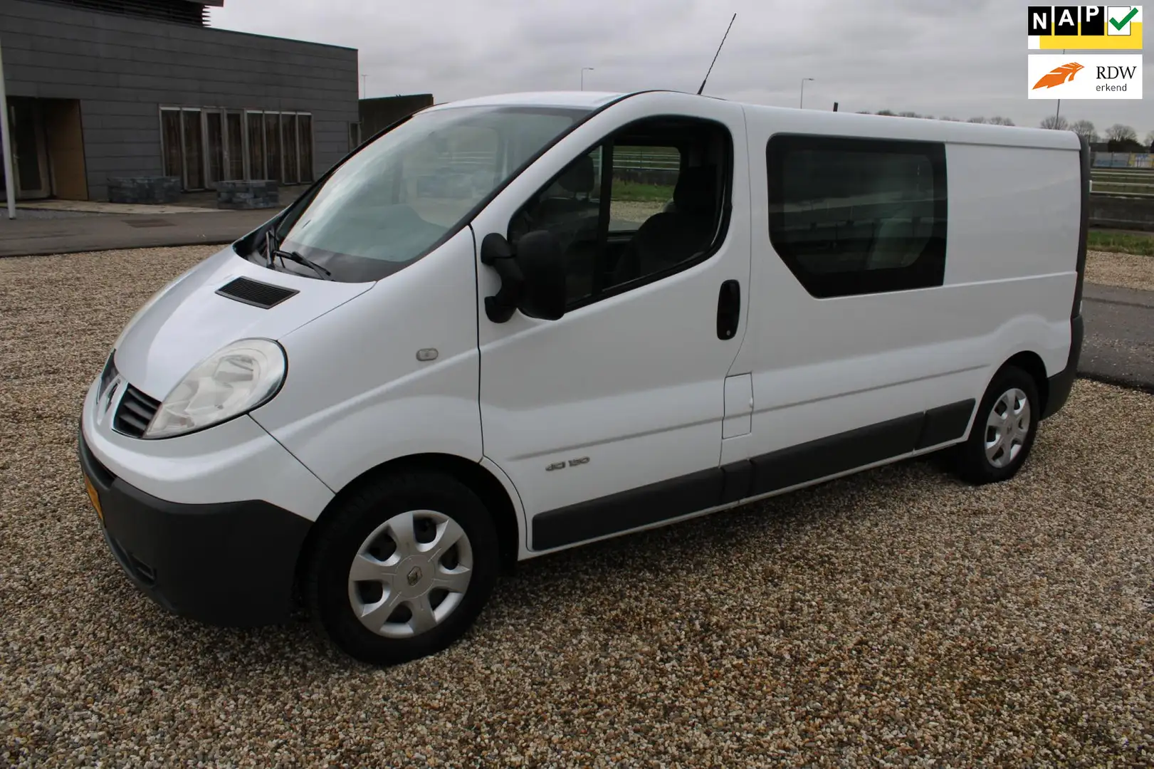 Renault Trafic 2.5 dCi T29 L2H1 AUTOMAAT DUBBEL CABINE MET AIRCO Blanc - 1