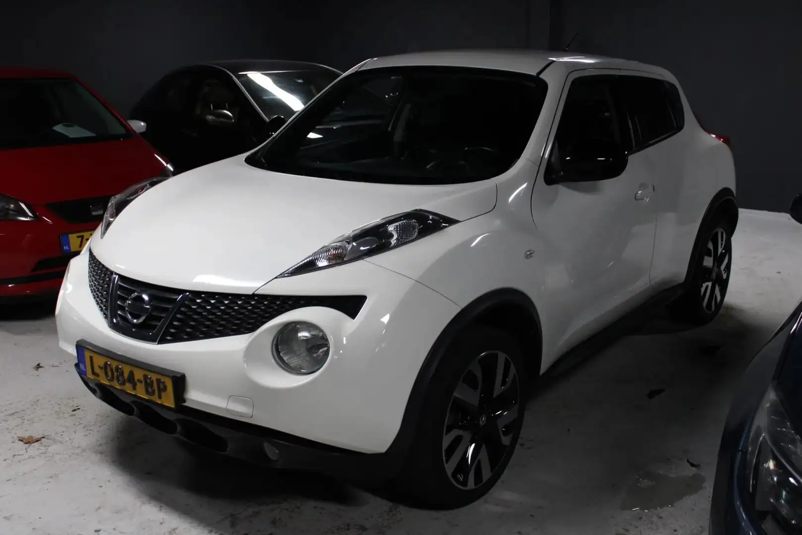 Nissan Juke 1.6 Connect Edition Wit - 2