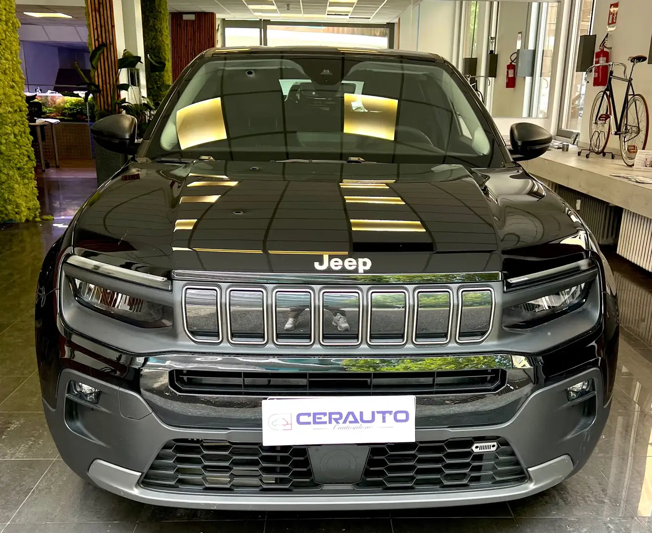 Jeep Avenger Avenger 1.2 turbo Altitude fwd 100cv Zwart - 1