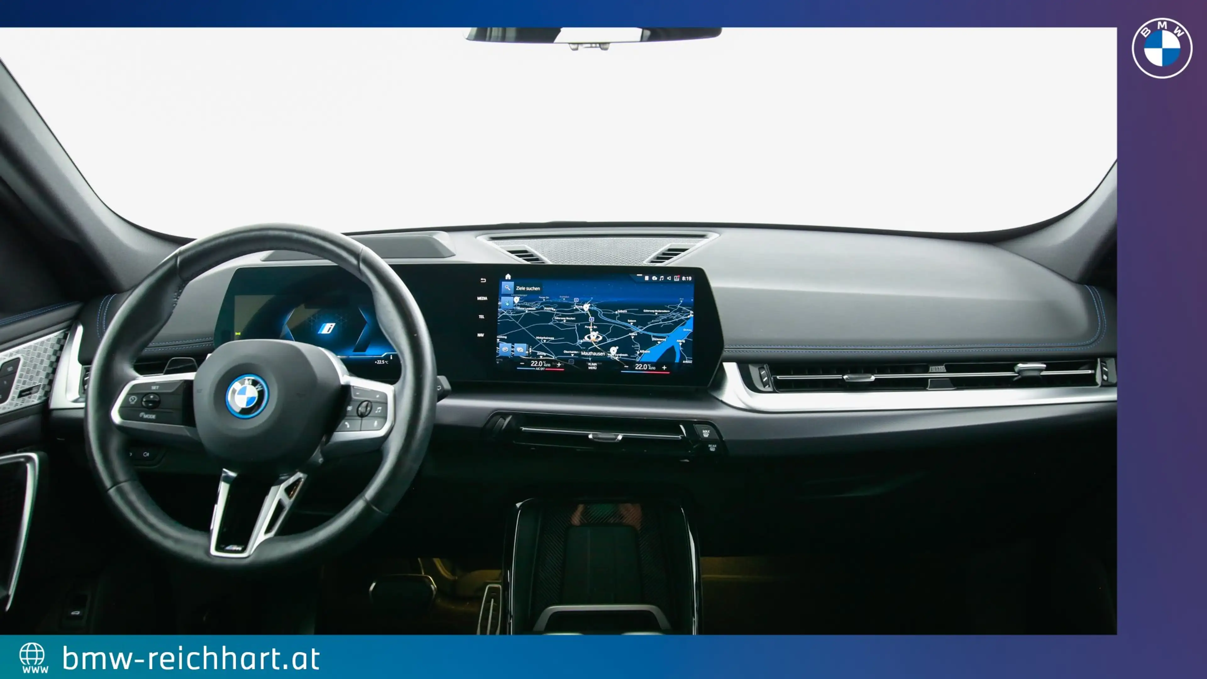 BMW iX1 xDrive30 — photo 6