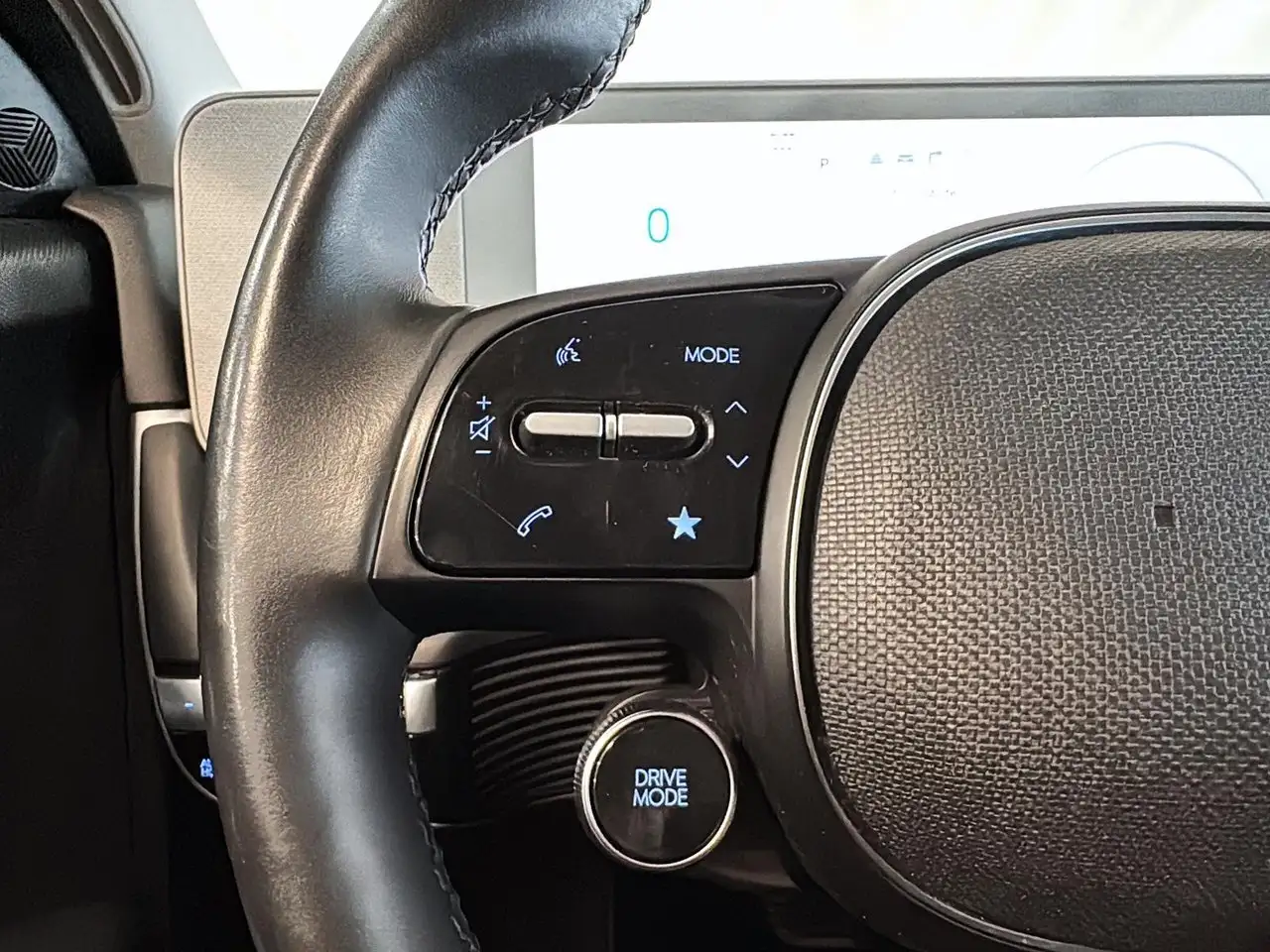 Hyundai IONIQ 5 снимка Hyundai IONIQ 5