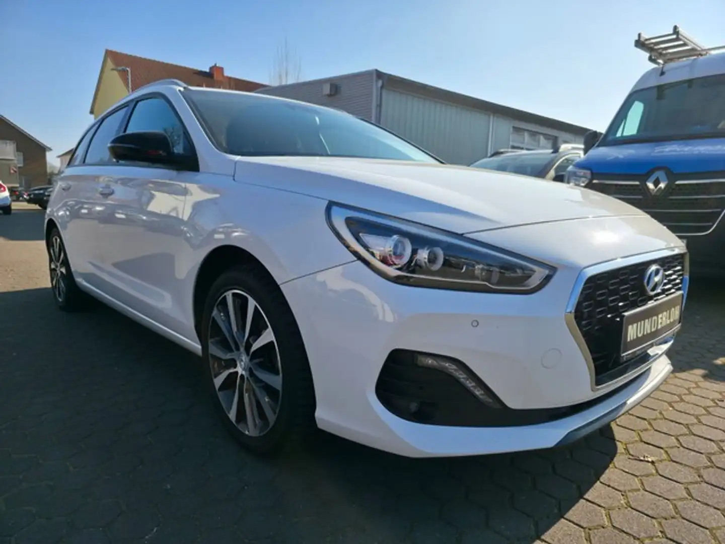 Hyundai i30 YES! Plus Weiß - 2