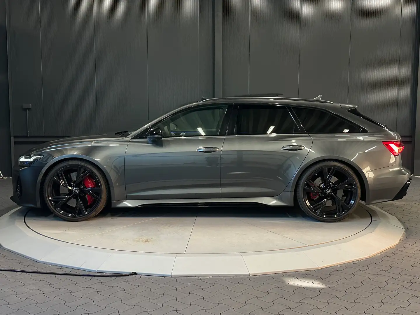 Audi RS6 Avant 4.0 TFSI quattro*LASER*PANORAMA*DYNAMIK*B&O* Gris - 2
