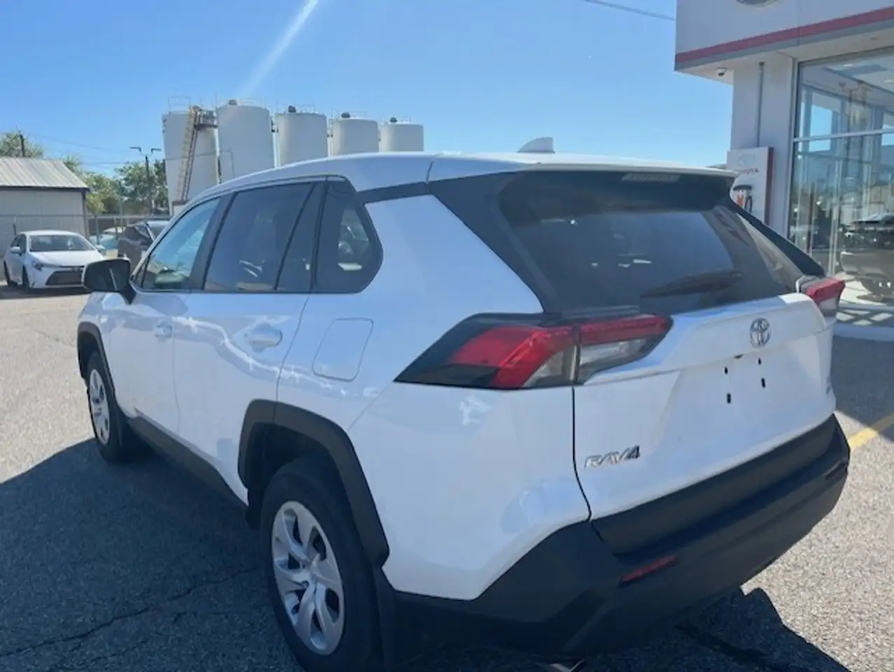 Toyota RAV 4 снимка Toyota RAV 4