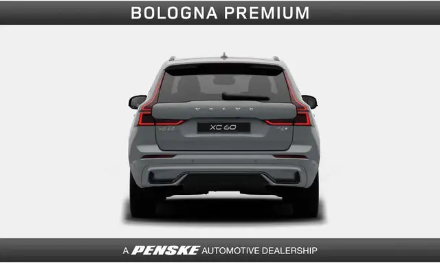Volvo XC60 view 3
