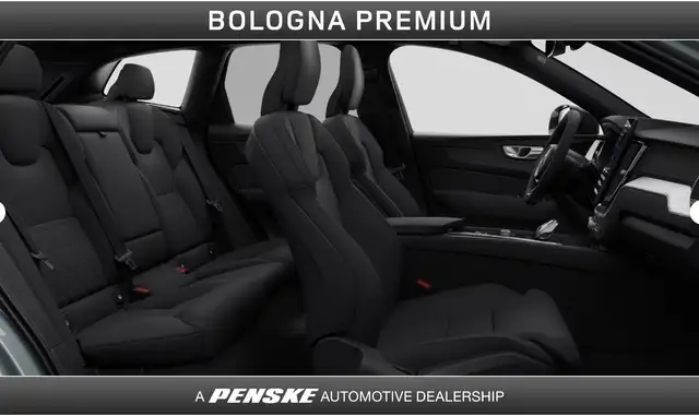 Volvo XC60 view 5