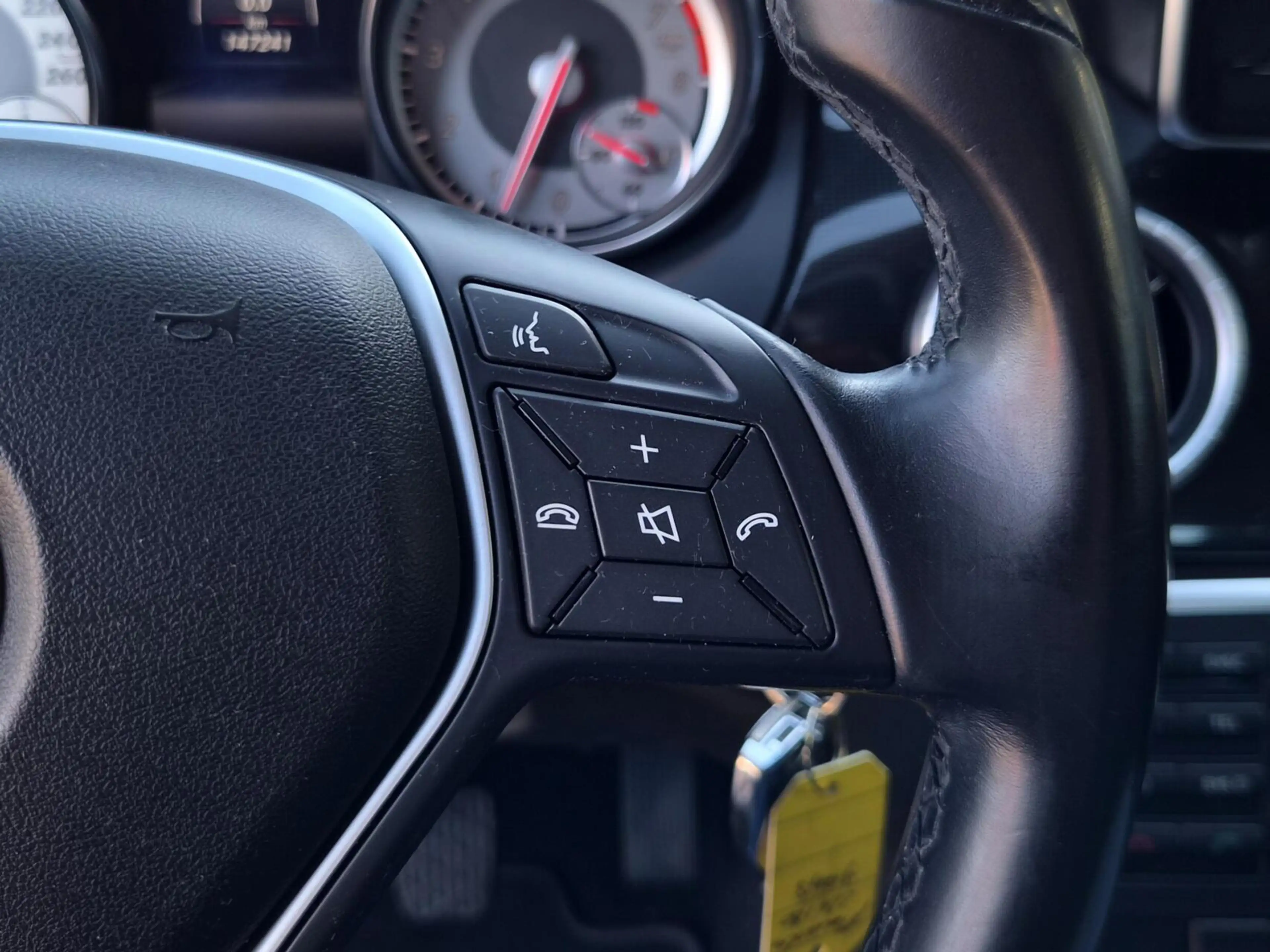 Mercedes-Benz CLA 180 Ambition |H.Leer|Airco|Xenon|Navi|PDC — photo 23