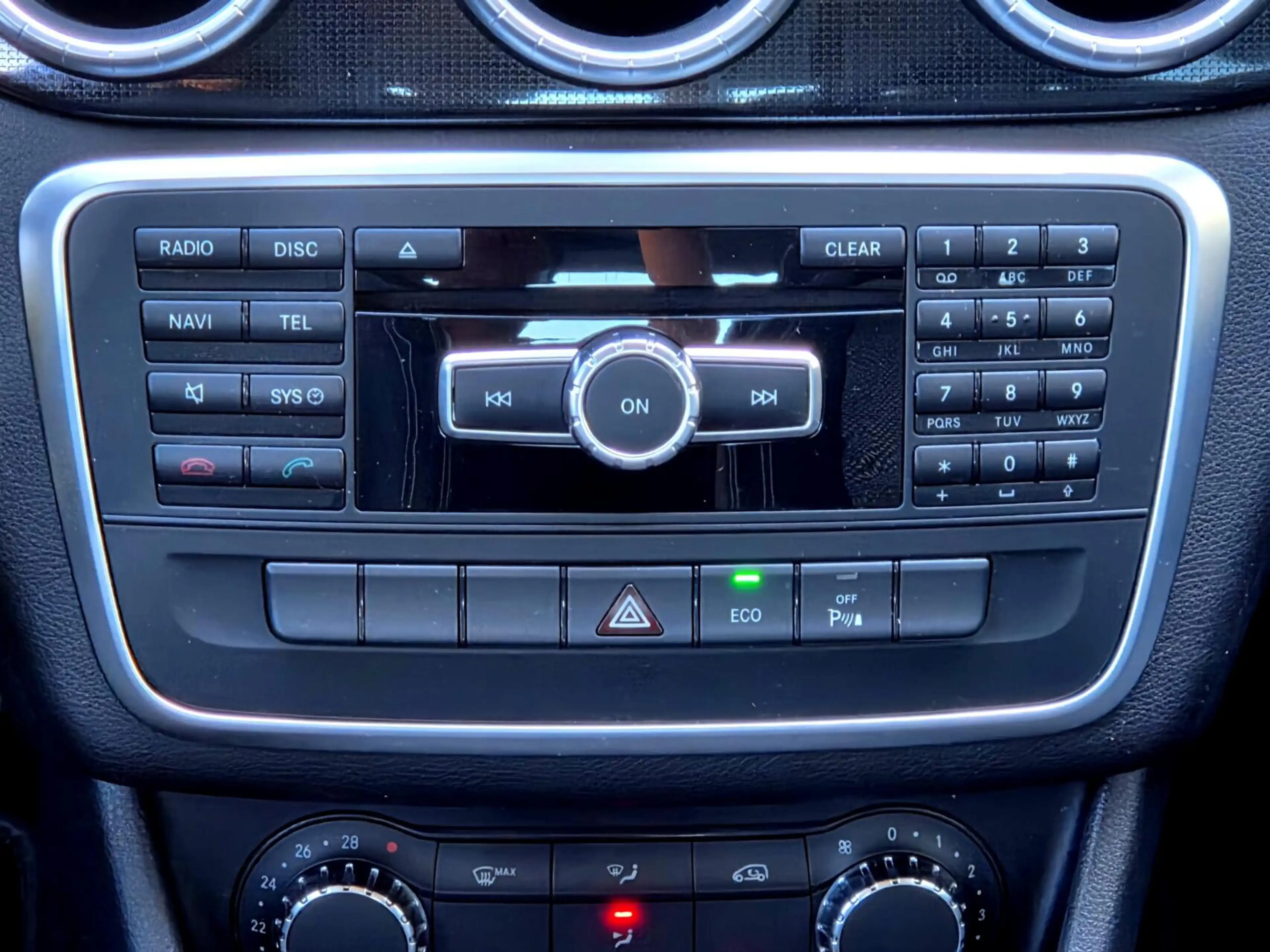 Mercedes-Benz CLA 180 Ambition |H.Leer|Airco|Xenon|Navi|PDC — photo 29