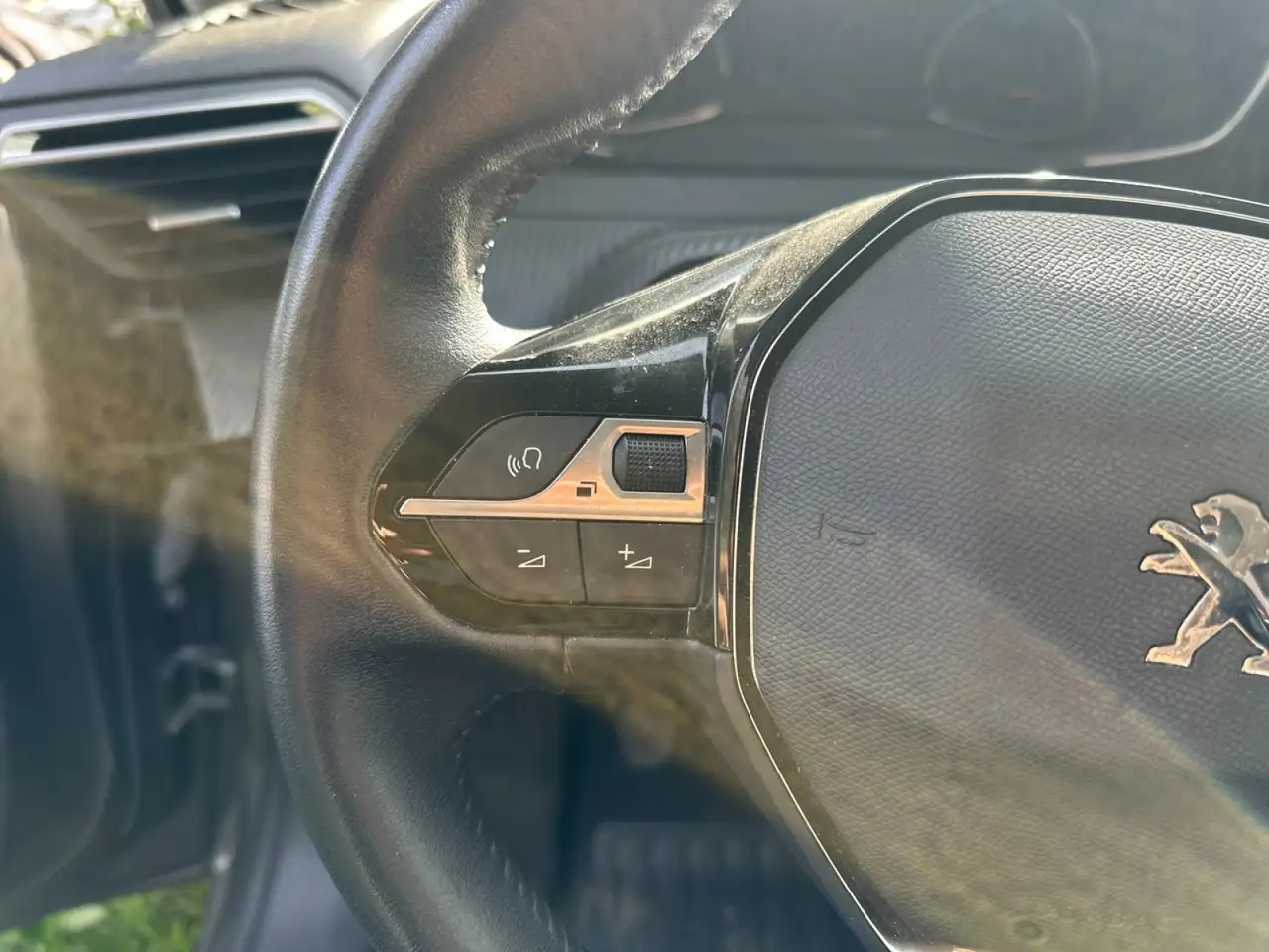 Peugeot 208 5 Porte 1.2 PureTech Allure, миниатюра 14