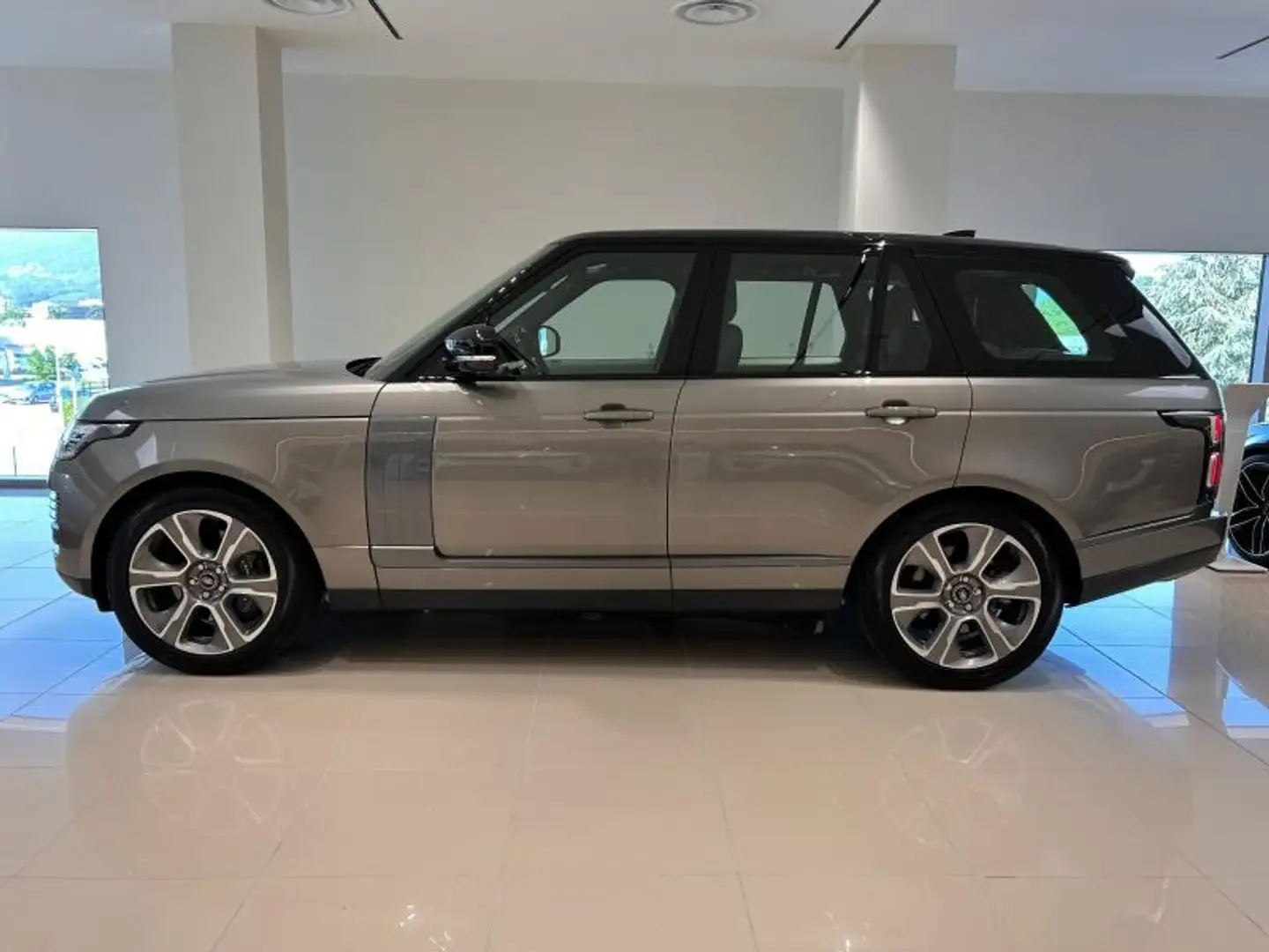 Land Rover Range Rover 2.0 P400e 404ch Autobiography SWB Mark VIII Argent - 2