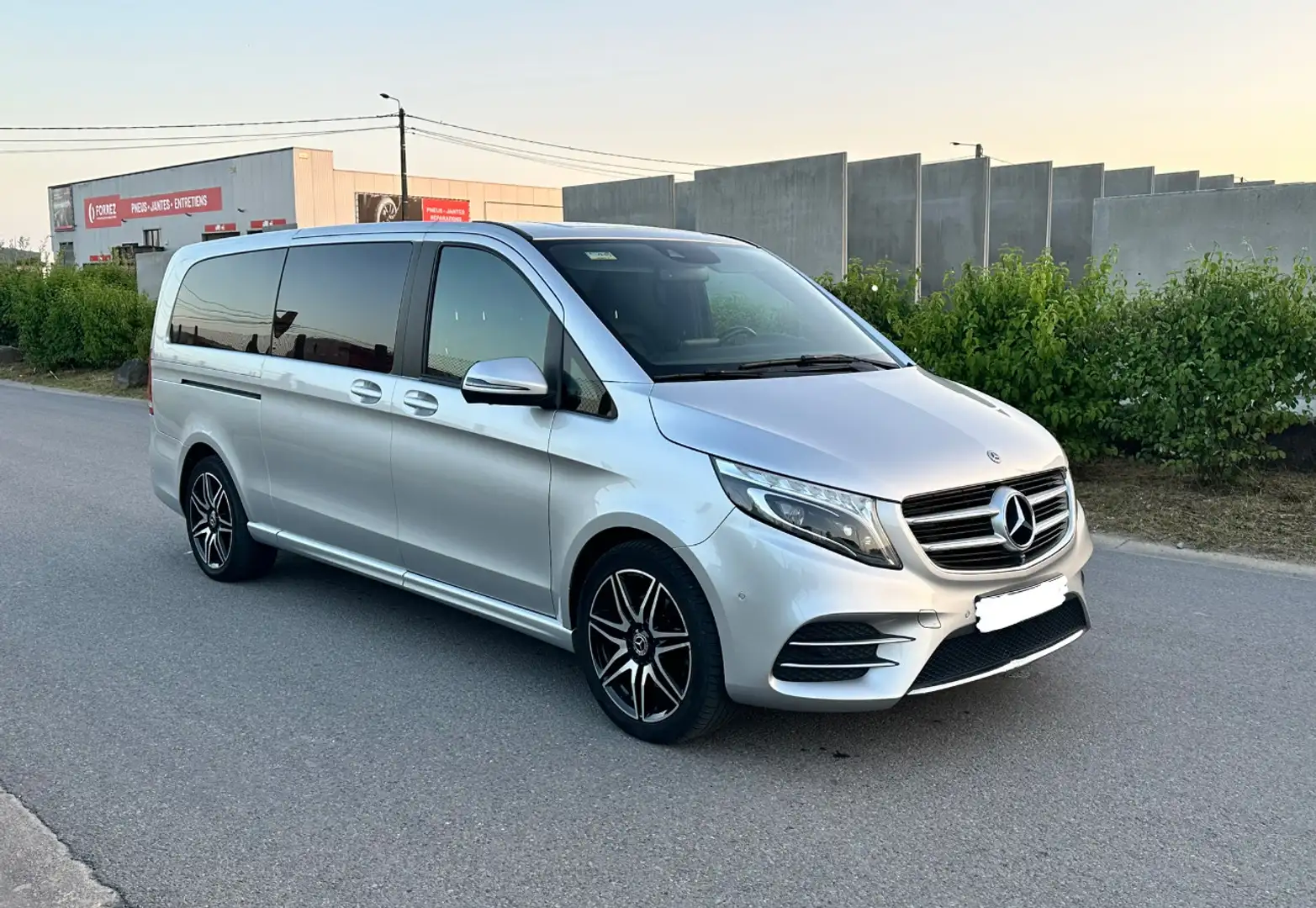 Mercedes-Benz V 250 AMG packet minibus 8pl lange versie - 1