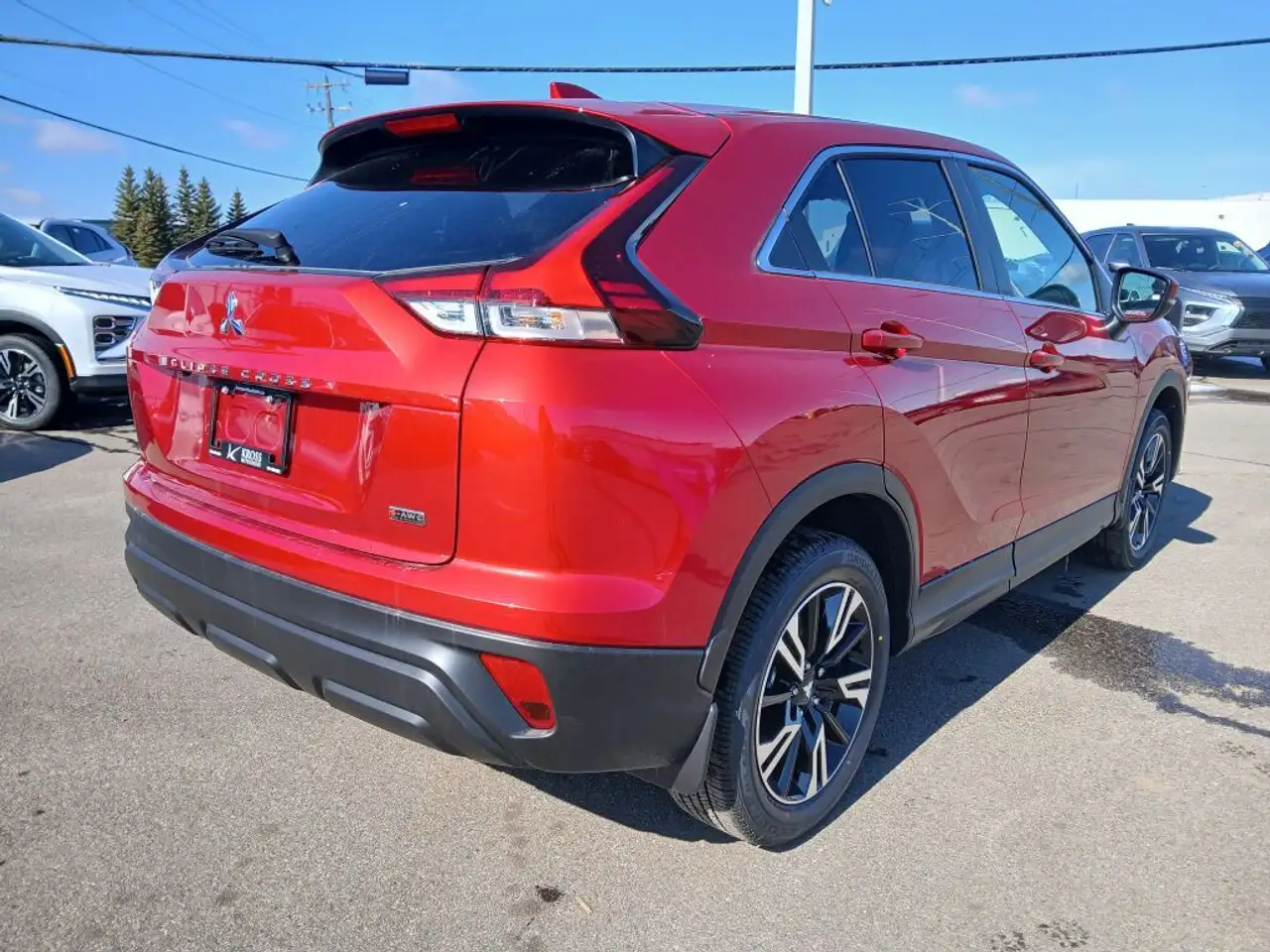 Mitsubishi Eclipse Cross снимка Mitsubishi Eclipse Cross