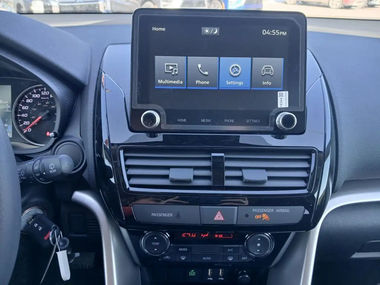 Mitsubishi Eclipse Cross снимка Mitsubishi Eclipse Cross