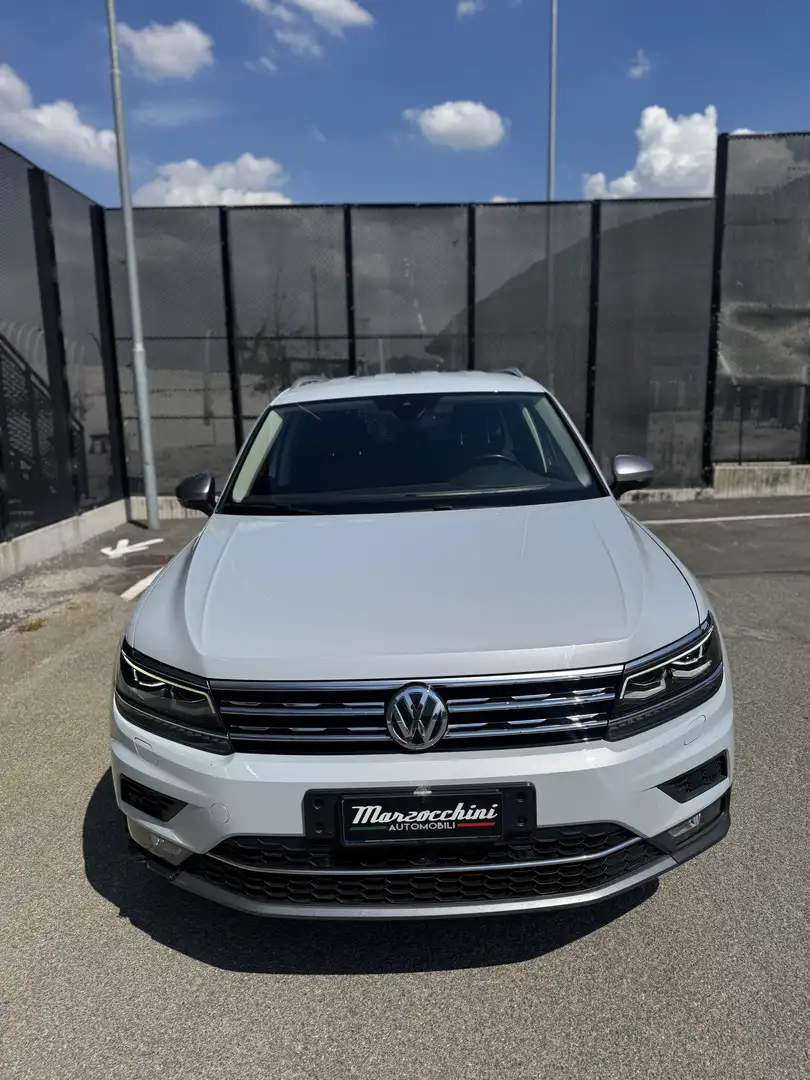 Volkswagen Tiguan Allspace 2.0 190 CV 4MOTION GANCIO TRAINO - 1