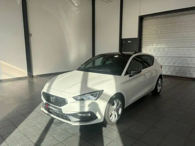 Seat Leon view 3