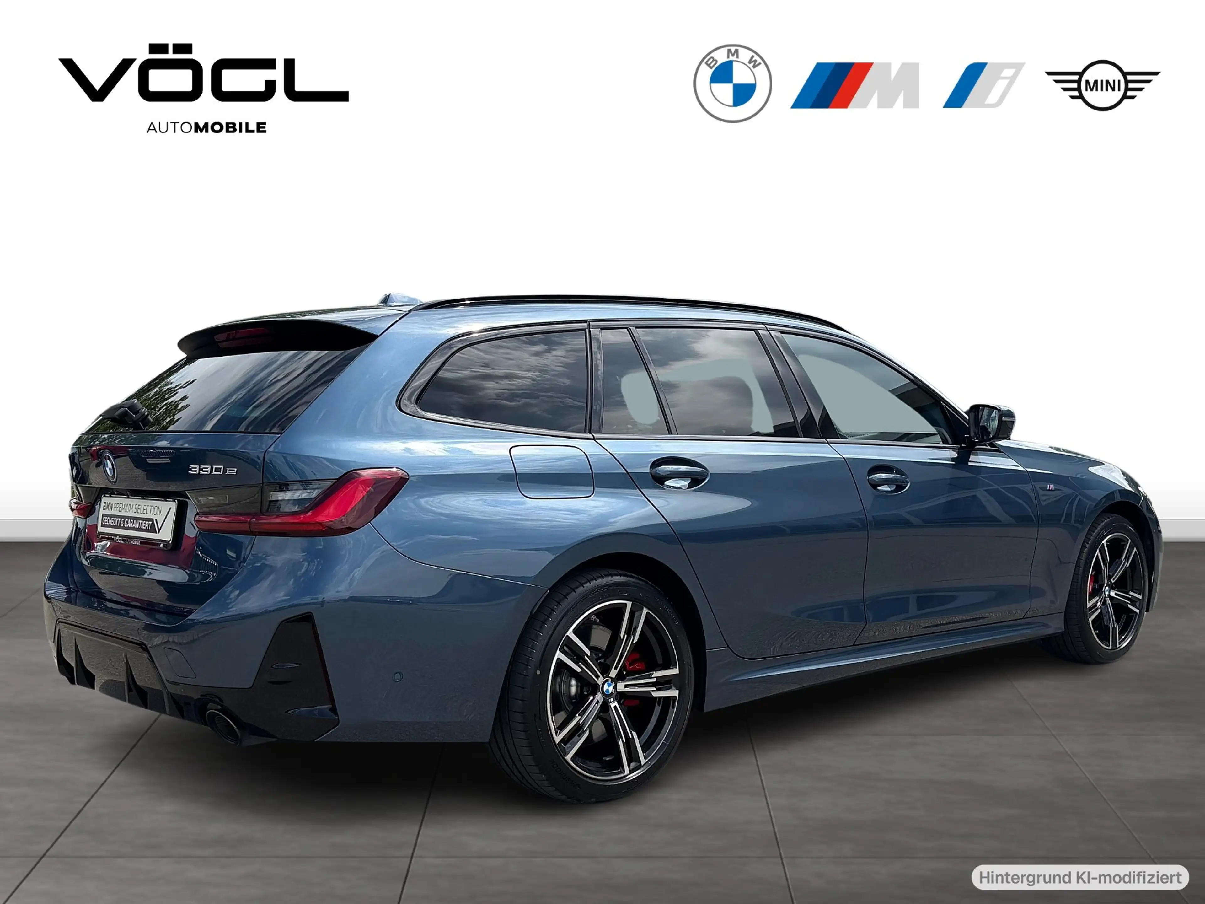 BMW 330 e xDrive Touring M Sportpaket Innovationspaket AHK — photo 4