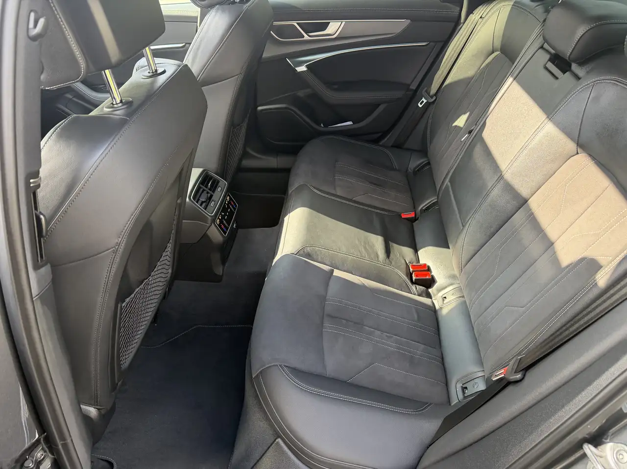 Audi A6 A6 35 TDi S line S tronic*Toit pano*Full*Garantie 8