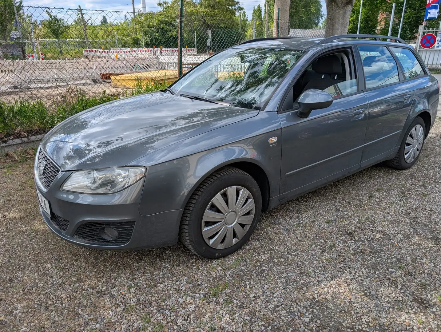 SEAT Exeo ST 1.8TSI Style,Klimaautomatik,TÜV 10/2026,NR Gris - 1