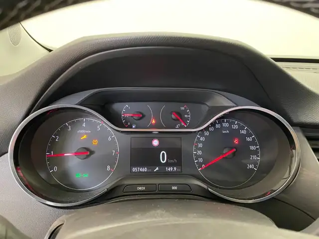 Opel Crossland view 5