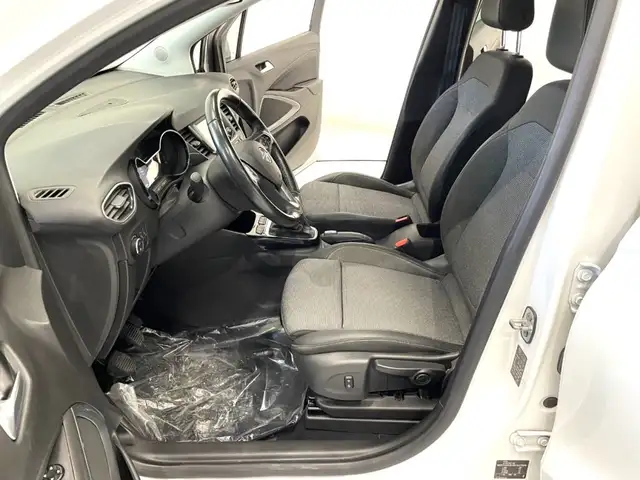 Opel Crossland view 6