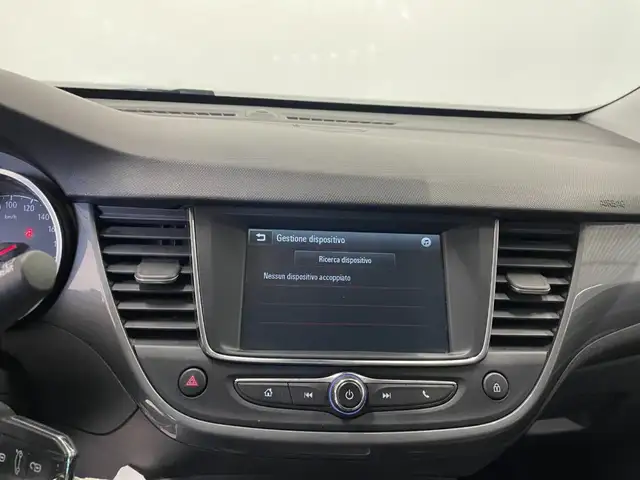 Opel Crossland view 9