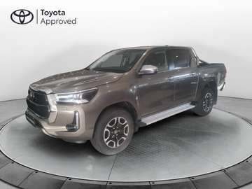 Toyota Hilux Double Cab 2.4 D-4D Executive aut