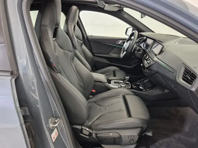 BMW M view 11