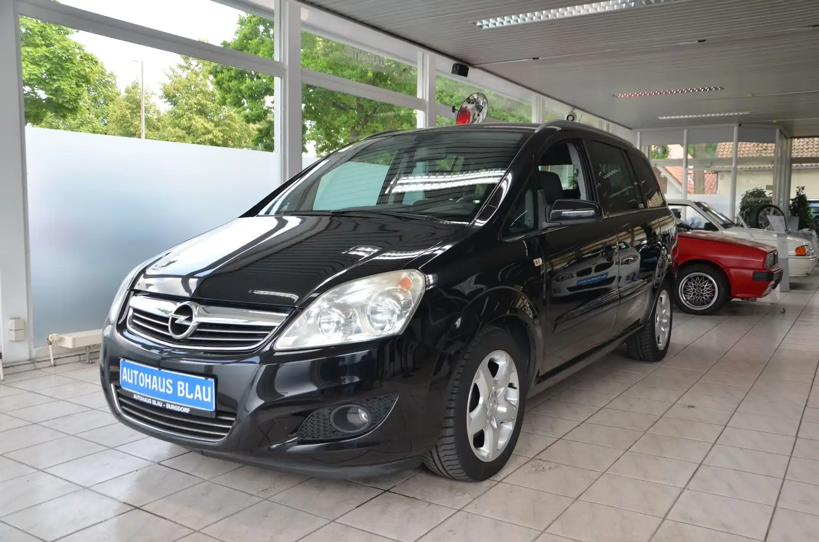 Opel Zafira B 1.8 Edition *7 SITZER*KLIMA*AHK*TÜV4-26 Noir - 1