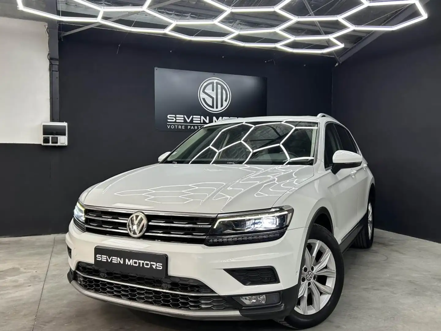 Volkswagen Tiguan 2.0 TDI BlueMotion - 150 CH - DSG 7- Carat - Toit ouvrant - Park Assist Blanco - 1