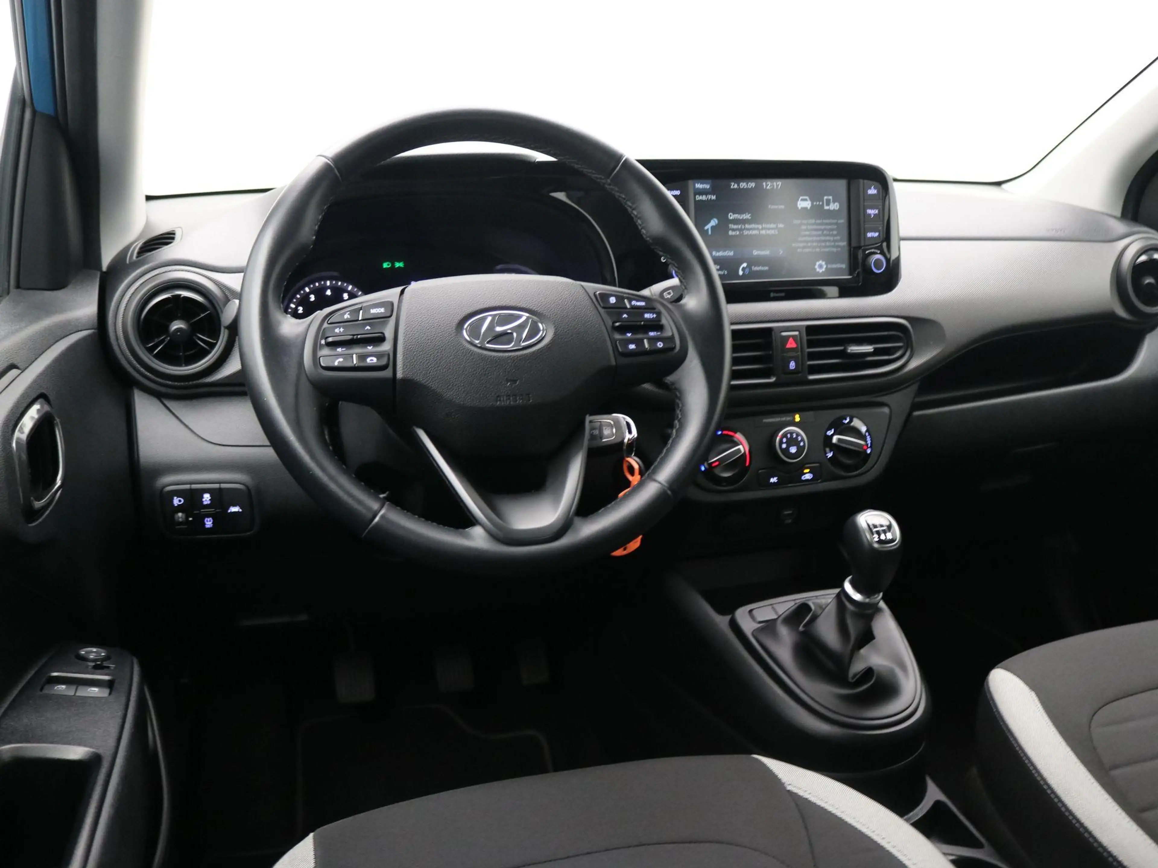 Hyundai i10 1.0 Comfort / Airco / Cruise Control / Apple CarPl — photo 9