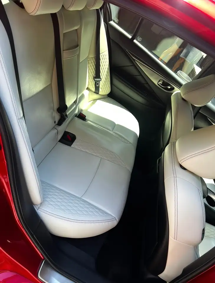 Infiniti Q50 fotografie Infiniti Q50