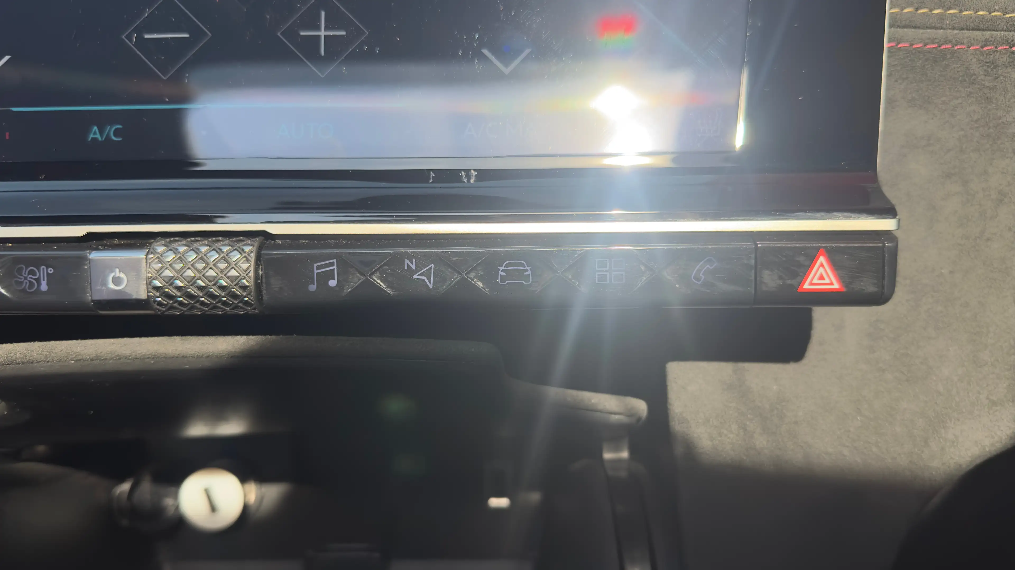 DS Automobiles DS 7 Crossback E-Tense 4x4 Performance Line+ | Trekhaak | Stoelve — photo 38