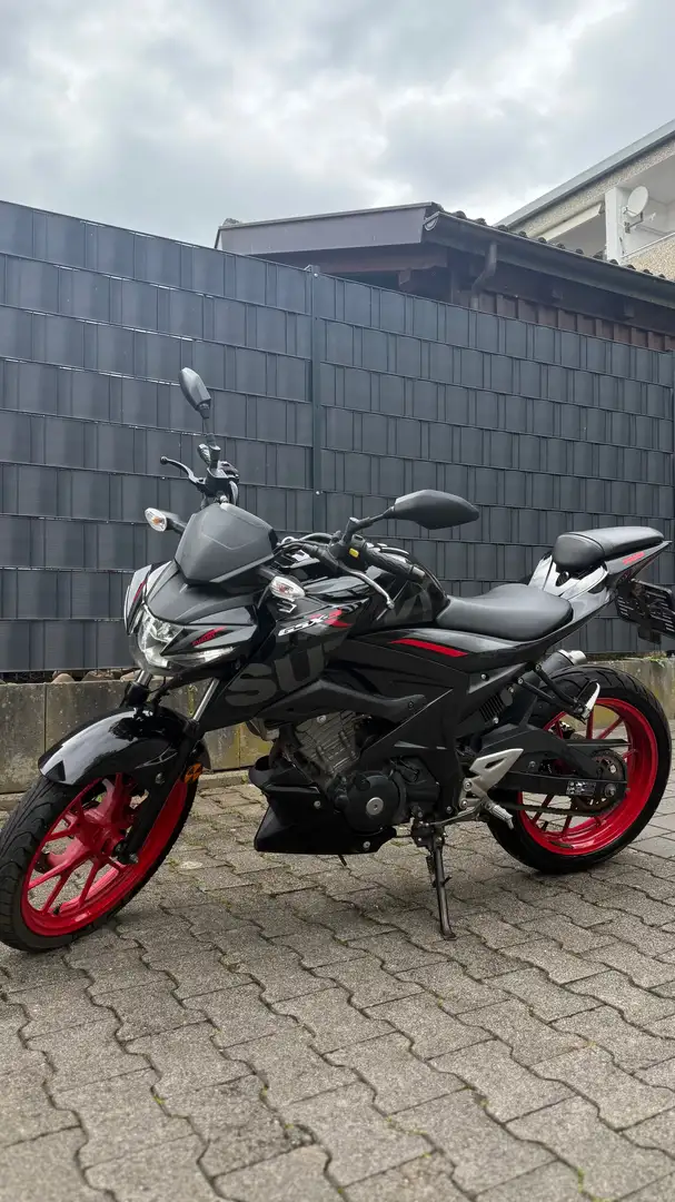 Suzuki GSX-S 125 Suzuki GSX-S125 Siyah - 1