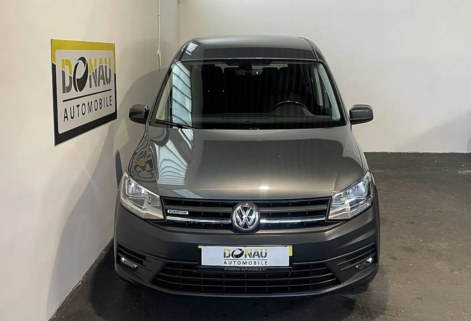 Volkswagen Caddy Kombi Maxi Trendline 1,4 TGI * Benzin/Gas * 7 S... Gris - 2