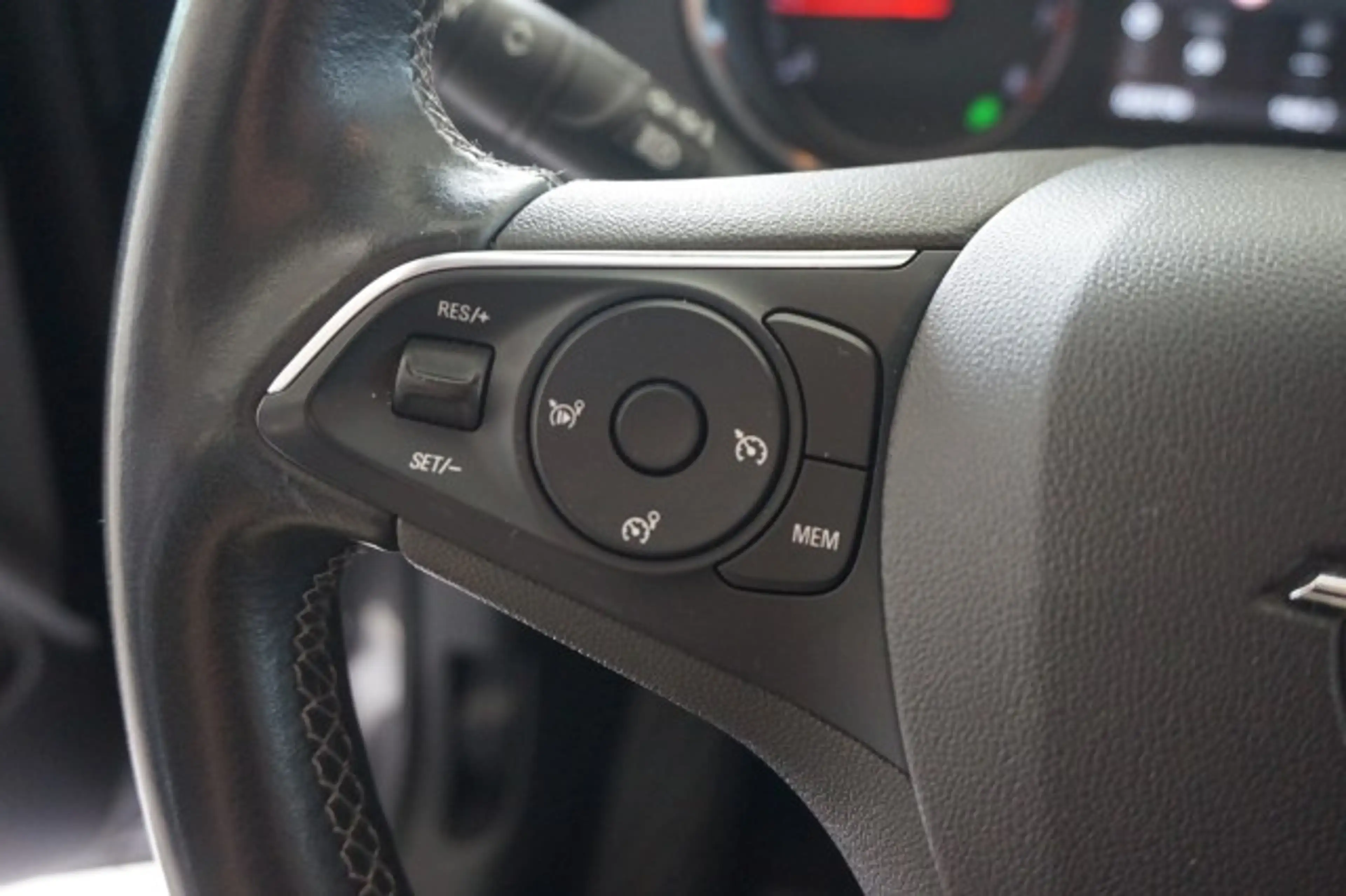 Opel Crossland X CROSSLAND X 1,2 ELEGANCE NAVI KAMERA LED APP — photo 10